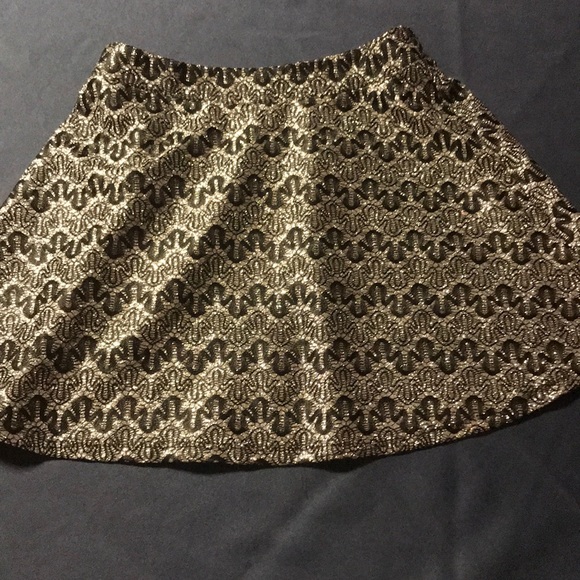 Bundle of girls skirts. - Picture 3 of 4